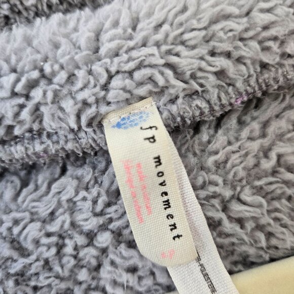 Free People Movement Oversized Faux Fur Cropped Full Zip Jacket Size Small - Picture 3 of 8